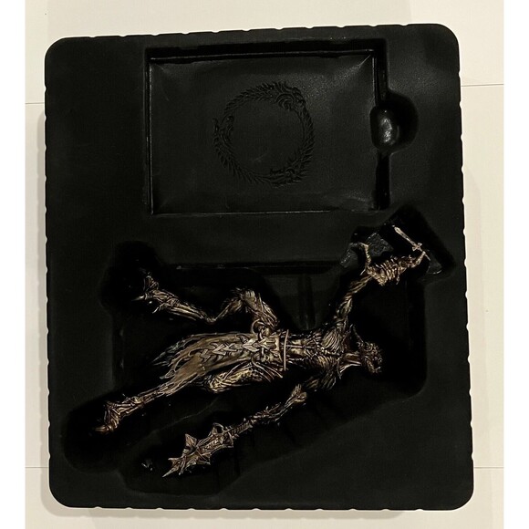 The Elder Scrolls Online: Tamriel Unlimited PS4 Sony Playstation Box Set NEW - Picture 6 of 13